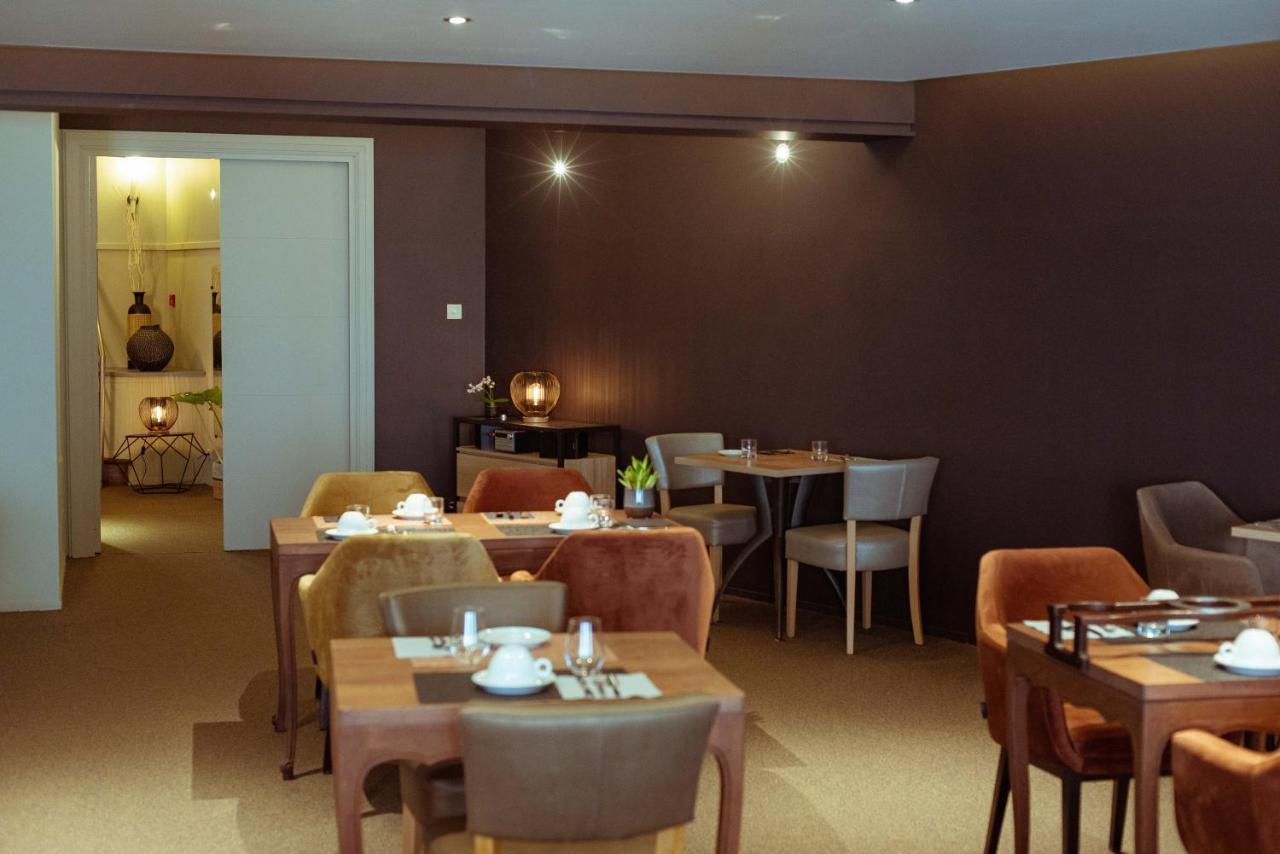 Les Voyageurs Hotel Saint-Renan Exterior photo